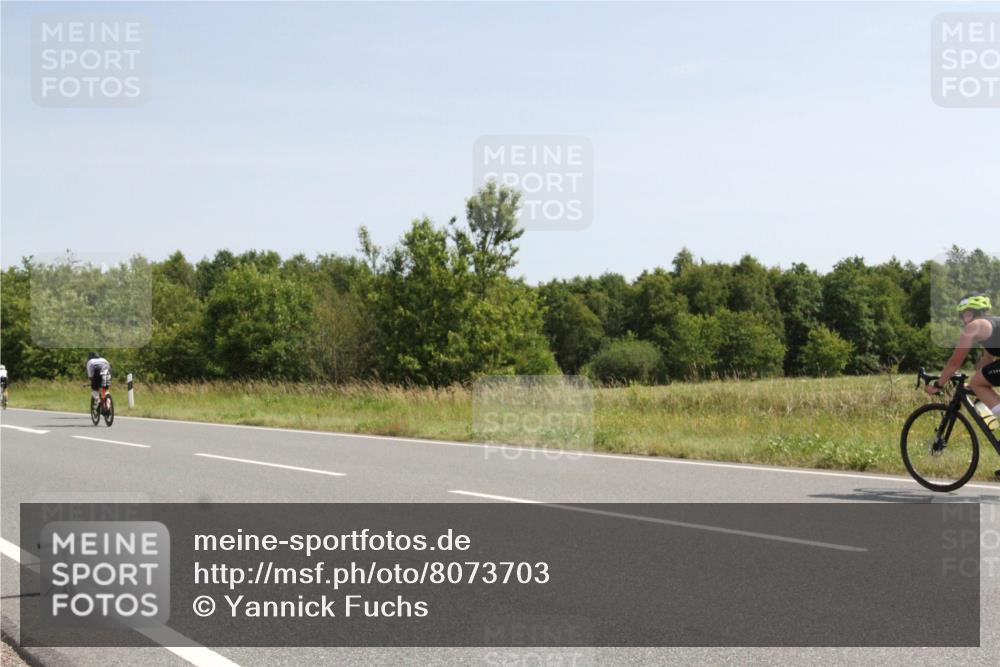 22.06.2025 - Viking Triathlon Yannick Fuchs http://msf.ph/oto/8073703 22.06.2025 11:09:27 Radfahren 16, 26, 95, 109, 290, 326, 420 meine-sportfotos.de