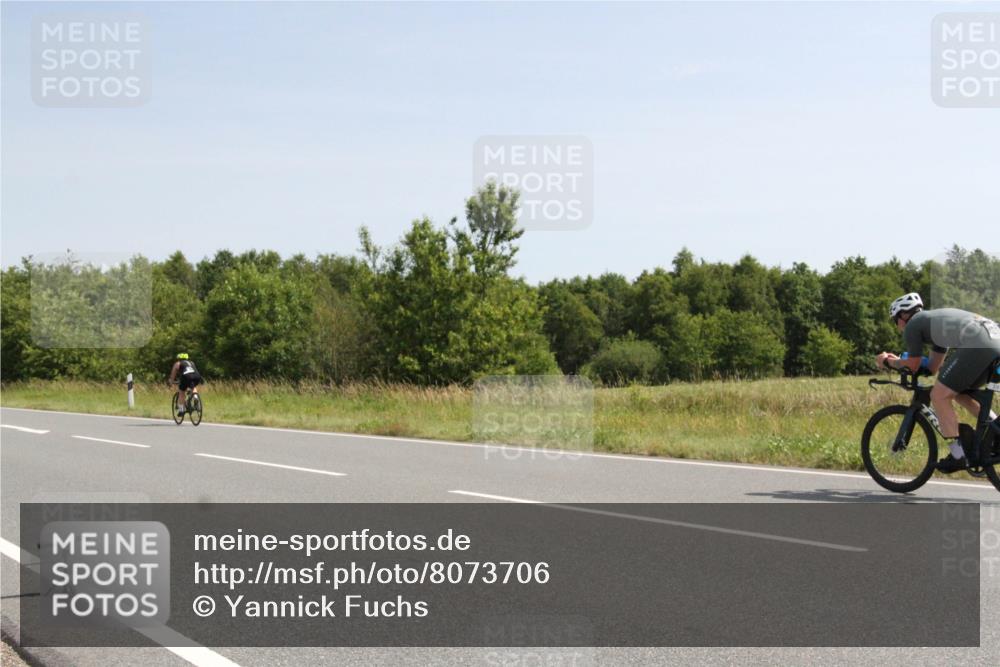 22.06.2025 - Viking Triathlon Yannick Fuchs http://msf.ph/oto/8073706 22.06.2025 11:09:29 Radfahren 16, 26, 95, 326, 368, 423 meine-sportfotos.de