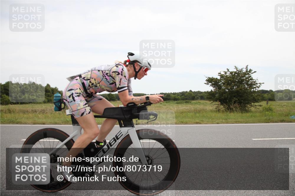 22.06.2025 - Viking Triathlon Yannick Fuchs http://msf.ph/oto/8073719 22.06.2025 12:51:10 Radfahren 175 meine-sportfotos.de