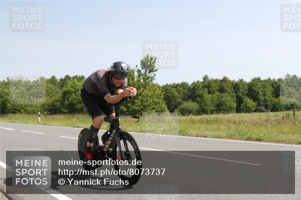 22.06.2025 - Viking Triathlon Yannick Fuchs http://msf.ph/oto/8073737 22.06.2025 11:10:00 Radfahren 289, 367 meine-sportfotos.de