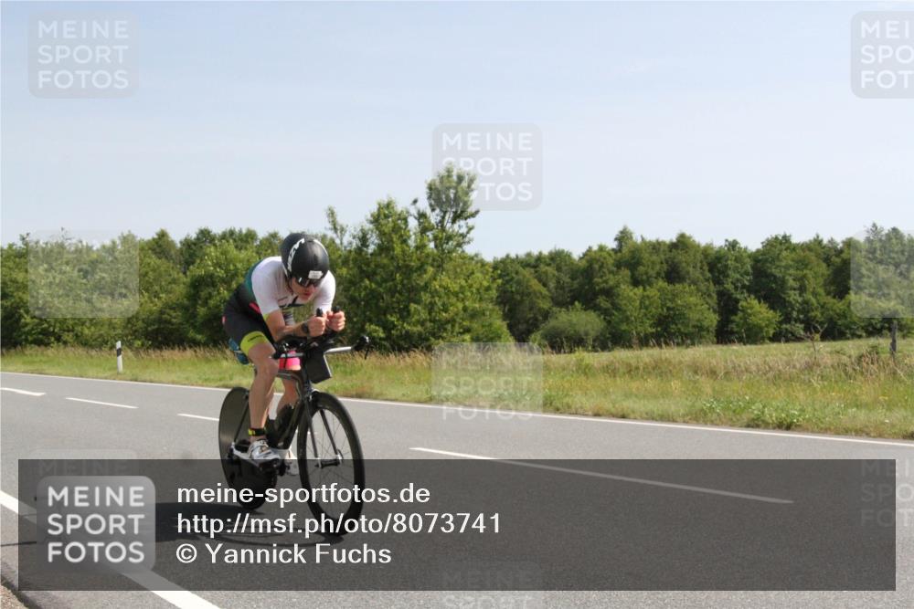 22.06.2025 - Viking Triathlon Yannick Fuchs http://msf.ph/oto/8073741 22.06.2025 11:10:01 Radfahren 289, 367 meine-sportfotos.de