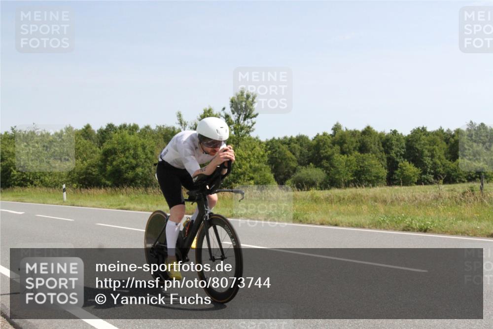 22.06.2025 - Viking Triathlon Yannick Fuchs http://msf.ph/oto/8073744 22.06.2025 11:10:09 Radfahren 258, 652 meine-sportfotos.de