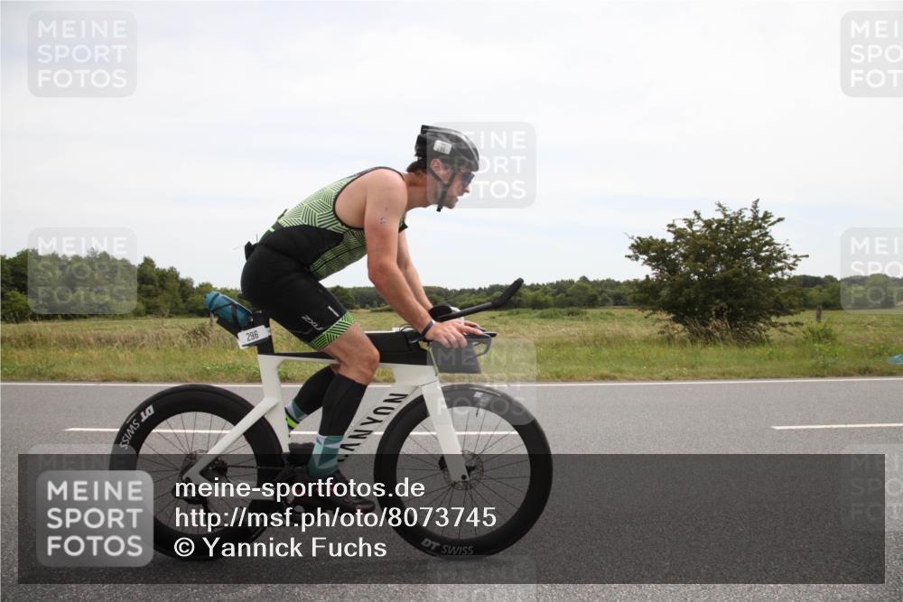 22.06.2025 - Viking Triathlon Yannick Fuchs http://msf.ph/oto/8073745 22.06.2025 12:51:27 Radfahren 296 meine-sportfotos.de