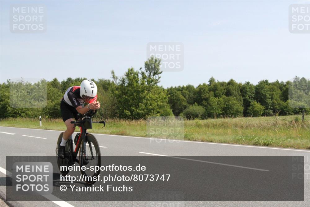 22.06.2025 - Viking Triathlon Yannick Fuchs http://msf.ph/oto/8073747 22.06.2025 11:10:11 Radfahren 258, 652 meine-sportfotos.de
