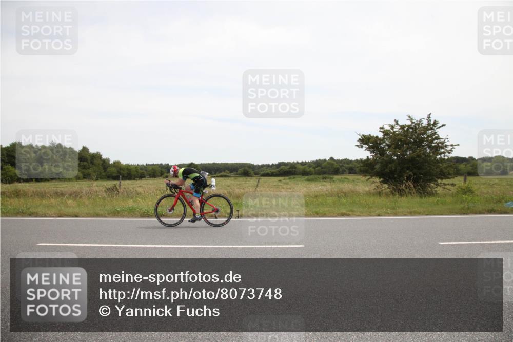 22.06.2025 - Viking Triathlon Yannick Fuchs http://msf.ph/oto/8073748 22.06.2025 12:51:42 Radfahren 84, 460, 489, 625 meine-sportfotos.de