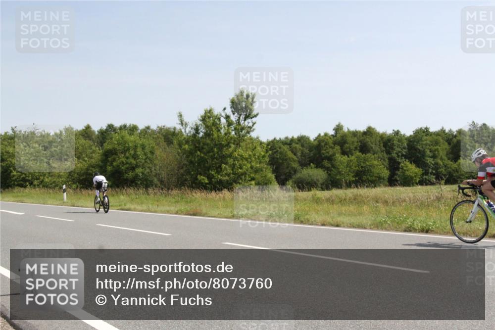 22.06.2025 - Viking Triathlon Yannick Fuchs http://msf.ph/oto/8073760 22.06.2025 11:10:38 Radfahren 142, 240, 360 meine-sportfotos.de