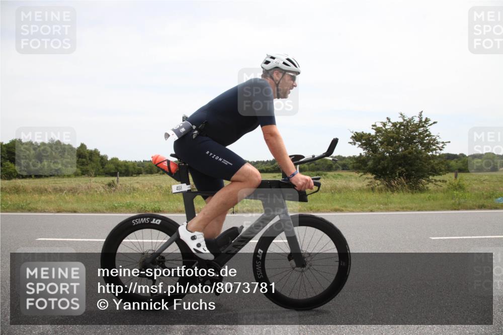 22.06.2025 - Viking Triathlon Yannick Fuchs http://msf.ph/oto/8073781 22.06.2025 12:51:59 Radfahren 456, 533, 656 meine-sportfotos.de
