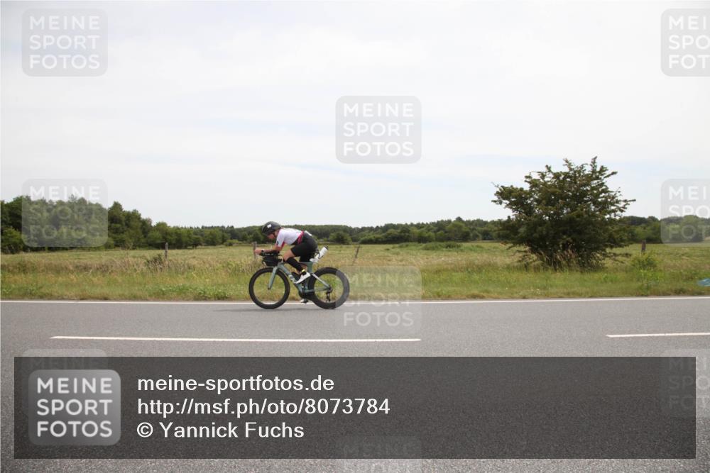 22.06.2025 - Viking Triathlon Yannick Fuchs http://msf.ph/oto/8073784 22.06.2025 12:52:03 Radfahren 456, 533, 615 meine-sportfotos.de
