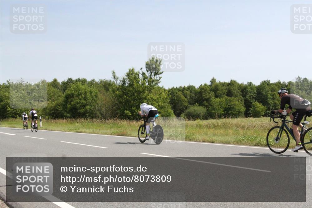 22.06.2025 - Viking Triathlon Yannick Fuchs http://msf.ph/oto/8073809 22.06.2025 11:11:21 Radfahren 55, 108, 123, 219, 249, 410, 606, 650 meine-sportfotos.de