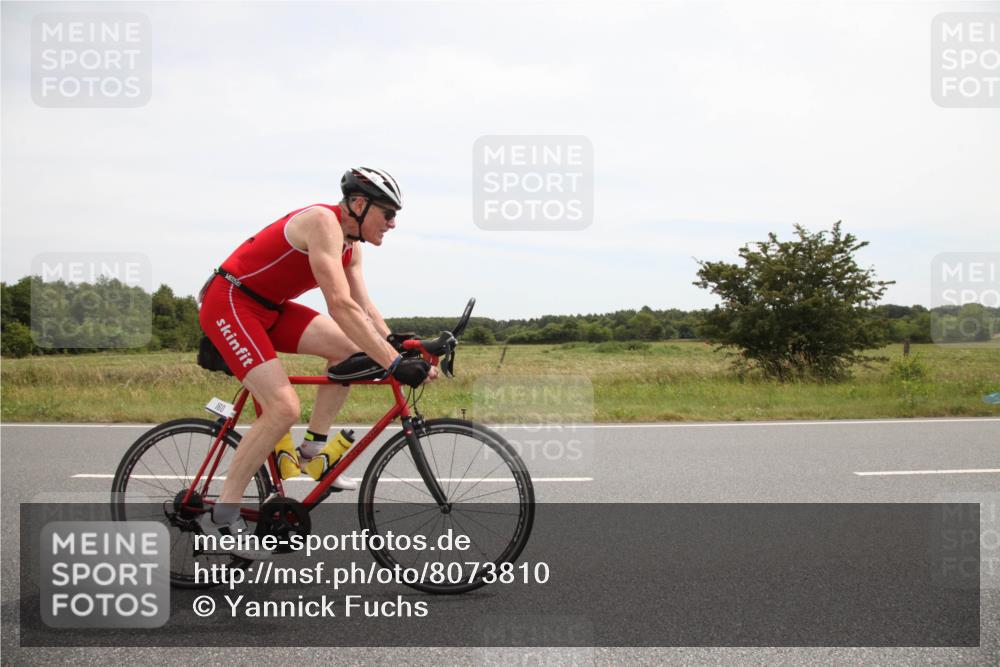 22.06.2025 - Viking Triathlon Yannick Fuchs http://msf.ph/oto/8073810 22.06.2025 12:52:35 Radfahren 34, 160, 249 meine-sportfotos.de