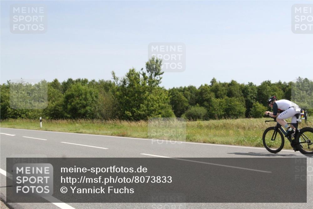22.06.2025 - Viking Triathlon Yannick Fuchs http://msf.ph/oto/8073833 22.06.2025 11:11:44 Radfahren 11, 33, 152, 217, 604, 648 meine-sportfotos.de