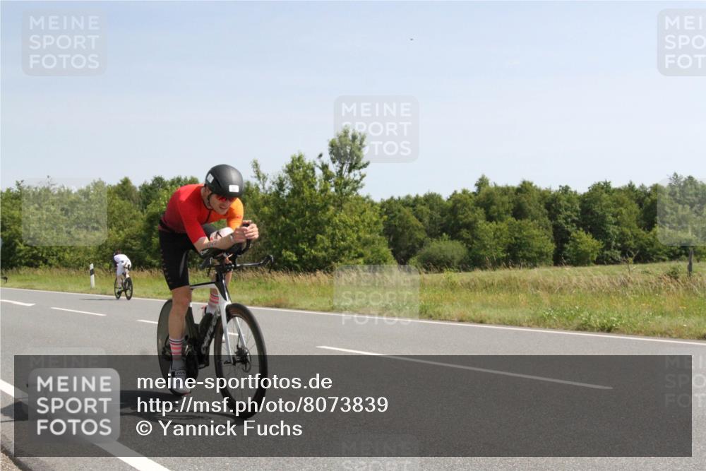 22.06.2025 - Viking Triathlon Yannick Fuchs http://msf.ph/oto/8073839 22.06.2025 11:11:46 Radfahren 3, 11, 33, 152, 217, 604 meine-sportfotos.de