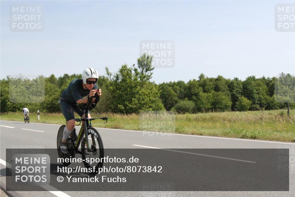 22.06.2025 - Viking Triathlon Yannick Fuchs http://msf.ph/oto/8073842 22.06.2025 11:11:46 Radfahren 3, 11, 33, 152, 217, 604 meine-sportfotos.de