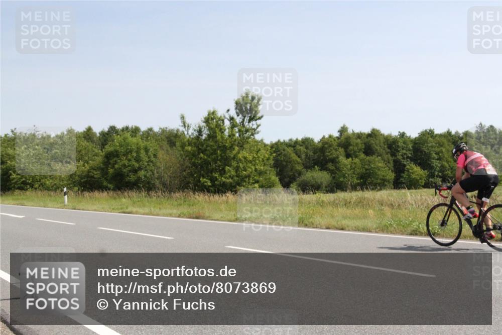 22.06.2025 - Viking Triathlon Yannick Fuchs http://msf.ph/oto/8073869 22.06.2025 11:12:18 Radfahren 68, 479, 496, 615 meine-sportfotos.de