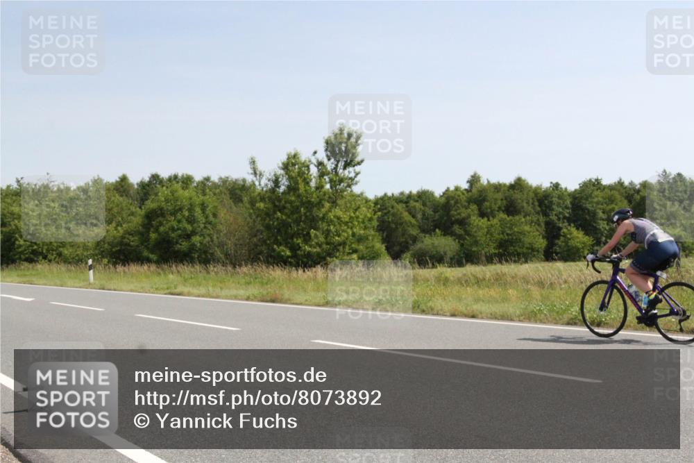 22.06.2025 - Viking Triathlon Yannick Fuchs http://msf.ph/oto/8073892 22.06.2025 11:12:50 Radfahren 133, 362, 381 meine-sportfotos.de
