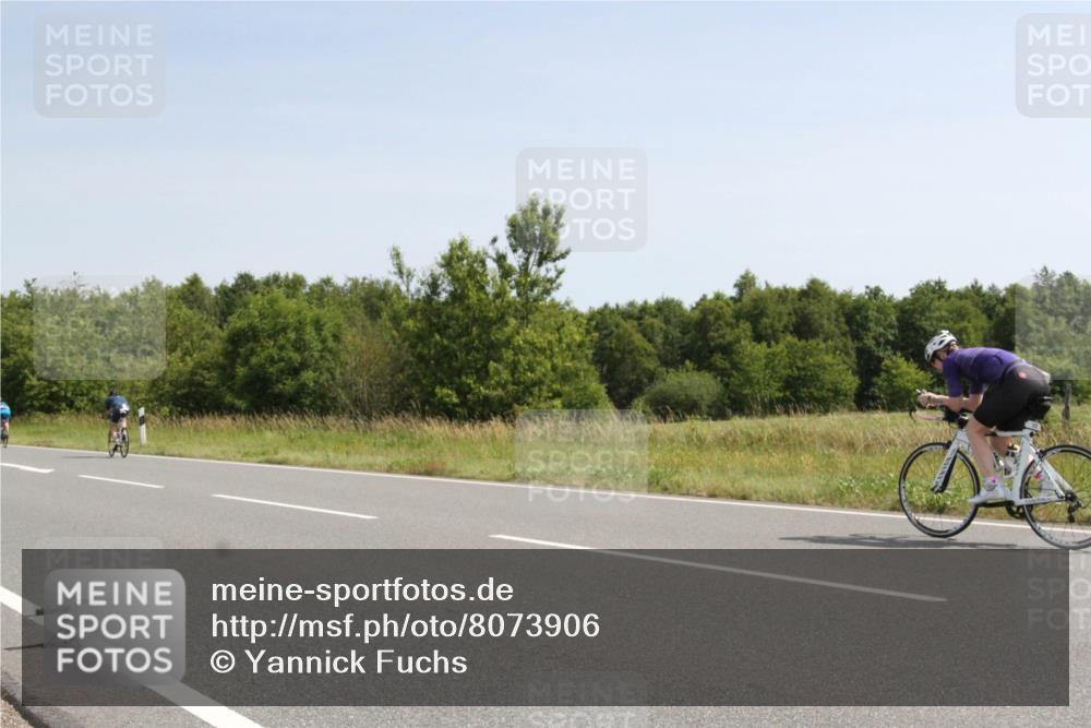 22.06.2025 - Viking Triathlon Yannick Fuchs http://msf.ph/oto/8073906 22.06.2025 11:13:04 Radfahren 99, 168, 213 meine-sportfotos.de