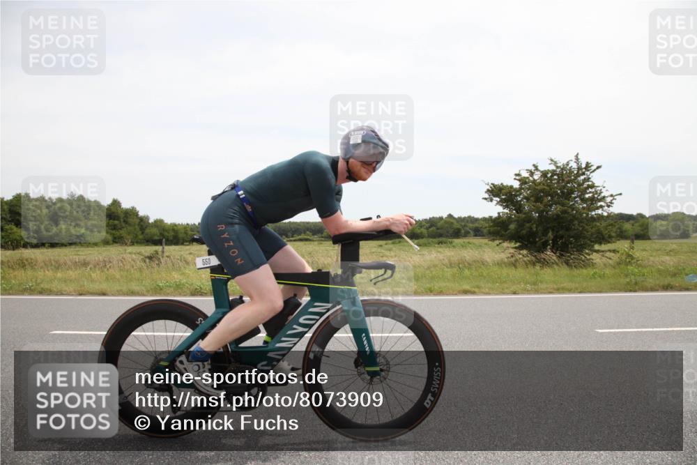 22.06.2025 - Viking Triathlon Yannick Fuchs http://msf.ph/oto/8073909 22.06.2025 12:53:20 Radfahren 213, 469, 503, 550, 612 meine-sportfotos.de