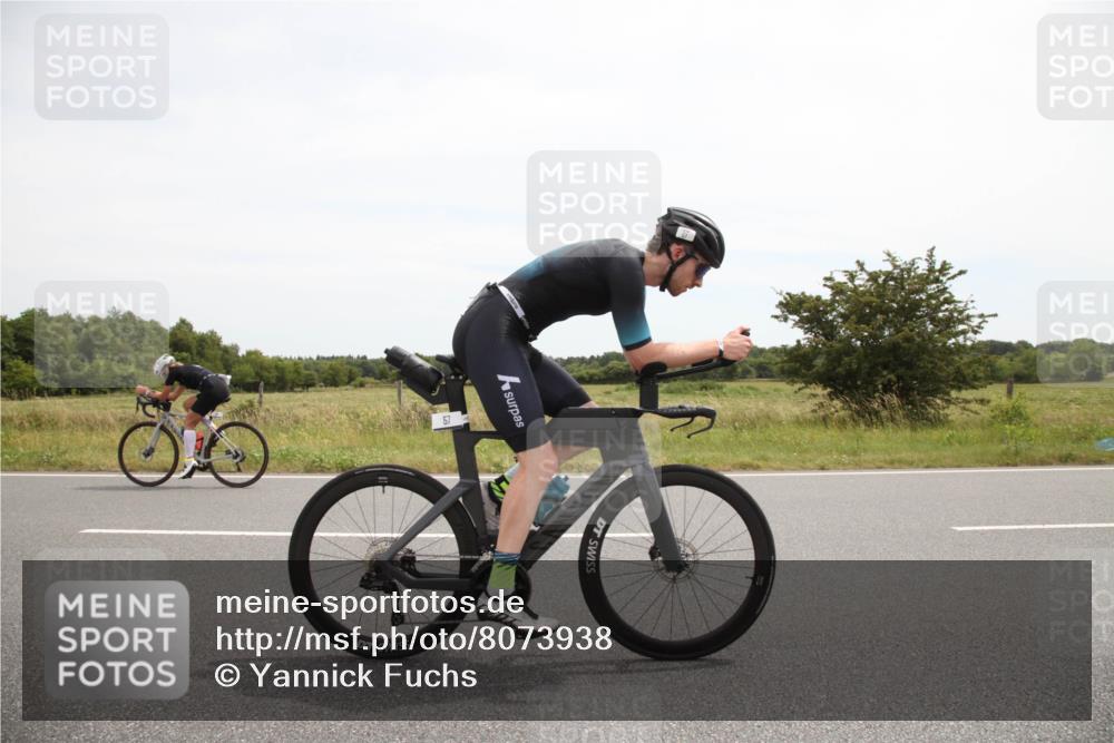 22.06.2025 - Viking Triathlon Yannick Fuchs http://msf.ph/oto/8073938 22.06.2025 12:53:53 Radfahren 57, 60, 285, 412, 514 meine-sportfotos.de