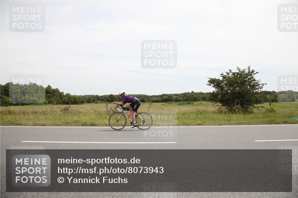 22.06.2025 - Viking Triathlon Yannick Fuchs http://msf.ph/oto/8073943 22.06.2025 12:53:54 Radfahren 37, 57, 60, 285, 412, 514 meine-sportfotos.de