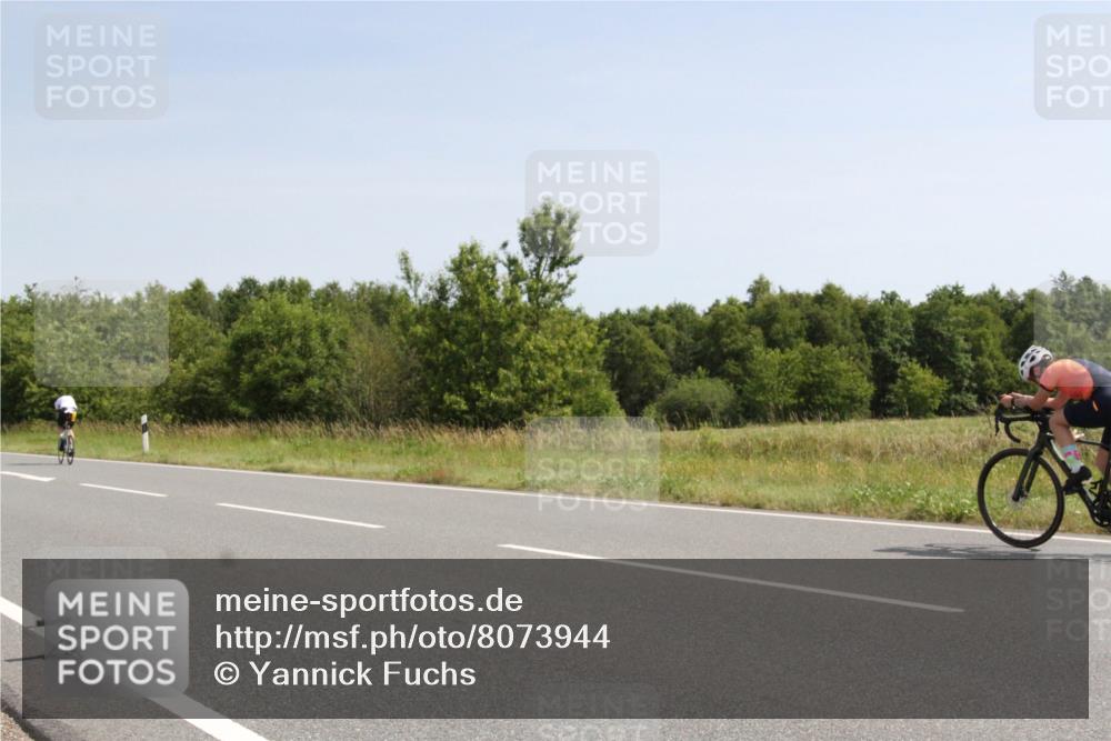 22.06.2025 - Viking Triathlon Yannick Fuchs http://msf.ph/oto/8073944 22.06.2025 11:14:06 Radfahren 13, 130, 223, 225 meine-sportfotos.de