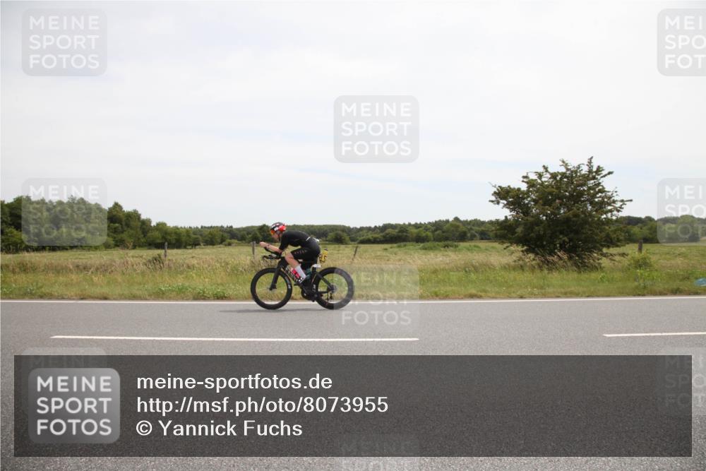 22.06.2025 - Viking Triathlon Yannick Fuchs http://msf.ph/oto/8073955 22.06.2025 12:53:59 Radfahren 18, 37, 285, 364, 514 meine-sportfotos.de