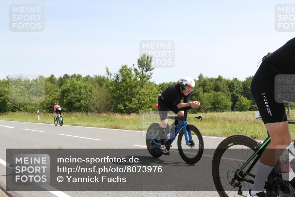 22.06.2025 - Viking Triathlon Yannick Fuchs http://msf.ph/oto/8073976 22.06.2025 11:14:25 Radfahren 8, 30, 64, 173, 203, 237, 311, 340, 467 meine-sportfotos.de