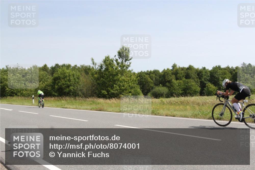 22.06.2025 - Viking Triathlon Yannick Fuchs http://msf.ph/oto/8074001 22.06.2025 11:14:38 Radfahren 60, 230, 263 meine-sportfotos.de