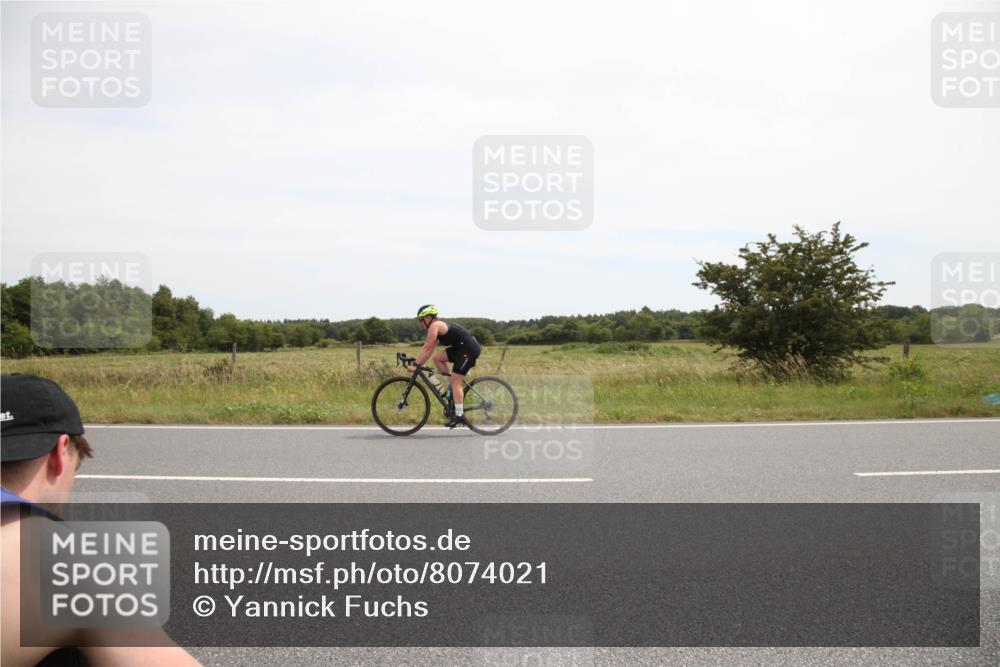 22.06.2025 - Viking Triathlon Yannick Fuchs http://msf.ph/oto/8074021 22.06.2025 12:55:21 Radfahren 16, 197, 427 meine-sportfotos.de