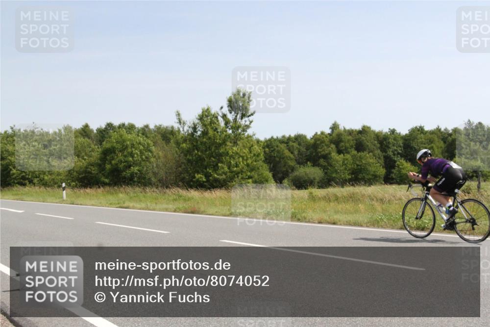 22.06.2025 - Viking Triathlon Yannick Fuchs http://msf.ph/oto/8074052 22.06.2025 11:15:16 Radfahren 205, 412, 547 meine-sportfotos.de