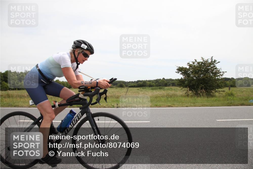 22.06.2025 - Viking Triathlon Yannick Fuchs http://msf.ph/oto/8074069 22.06.2025 12:56:26 Radfahren 114, 498, 609 meine-sportfotos.de