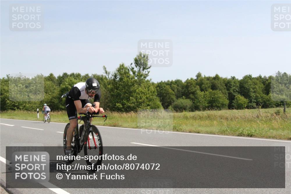 22.06.2025 - Viking Triathlon Yannick Fuchs http://msf.ph/oto/8074072 22.06.2025 11:15:35 Radfahren 7, 192, 333, 609 meine-sportfotos.de