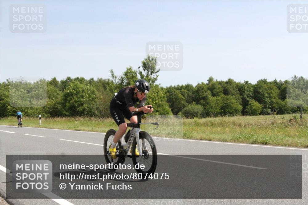 22.06.2025 - Viking Triathlon Yannick Fuchs http://msf.ph/oto/8074075 22.06.2025 11:15:45 Radfahren 28, 196, 256, 333, 525, 613 meine-sportfotos.de