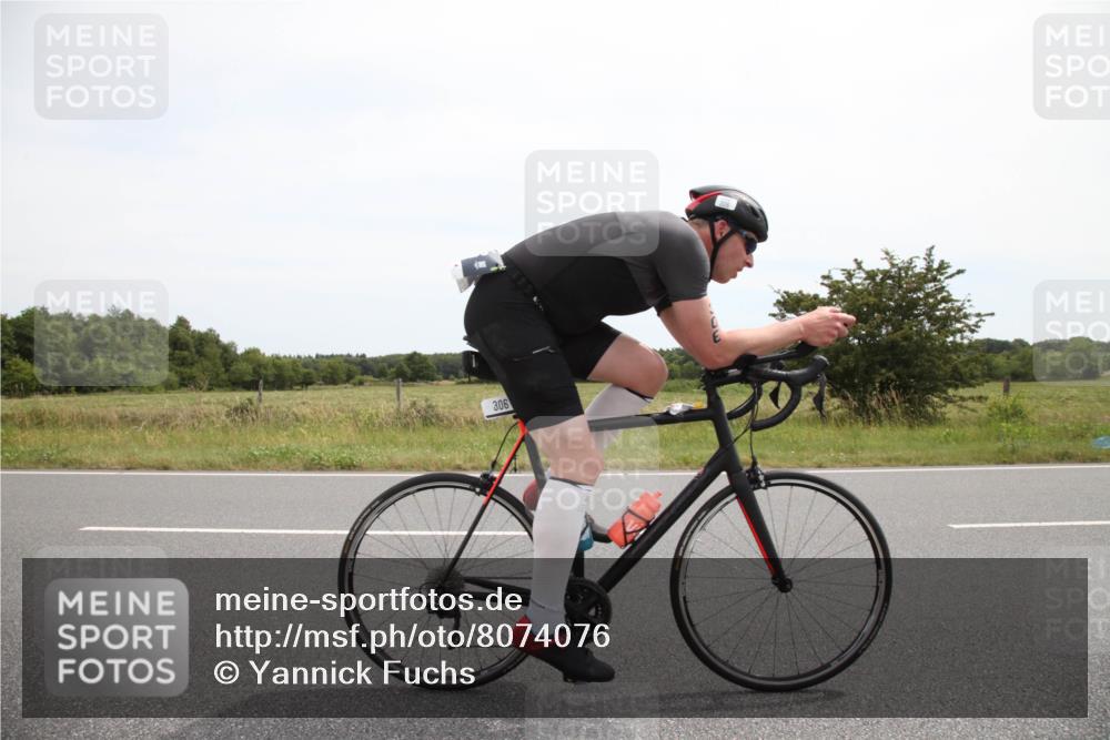 22.06.2025 - Viking Triathlon Yannick Fuchs http://msf.ph/oto/8074076 22.06.2025 12:56:32 Radfahren 204, 247, 306, 603 meine-sportfotos.de