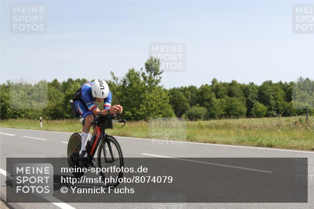 22.06.2025 - Viking Triathlon Yannick Fuchs http://msf.ph/oto/8074079 22.06.2025 11:15:51 Radfahren 28, 144, 183, 196, 256, 330, 372, 510, 525 meine-sportfotos.de