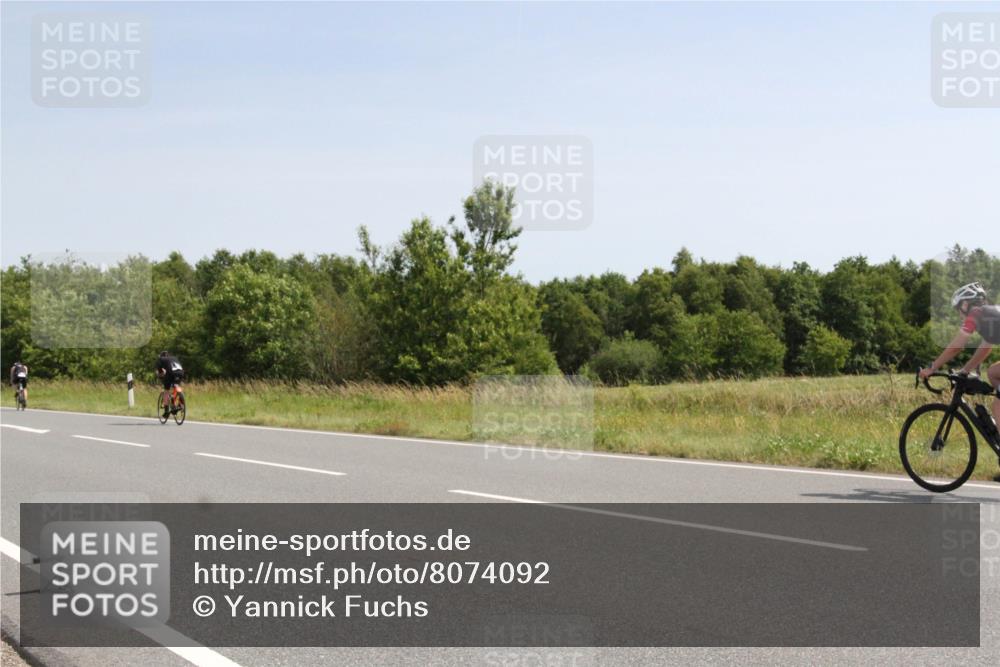 22.06.2025 - Viking Triathlon Yannick Fuchs http://msf.ph/oto/8074092 22.06.2025 11:15:59 Radfahren 143, 155, 183, 197, 330, 372 meine-sportfotos.de