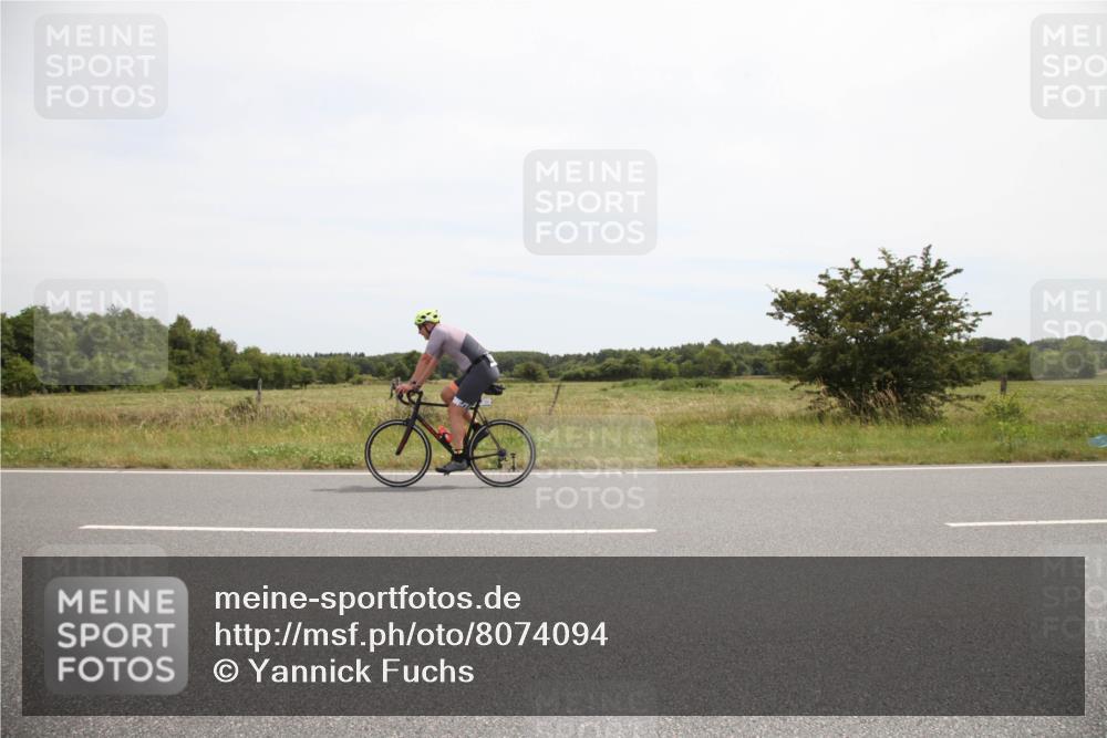 22.06.2025 - Viking Triathlon Yannick Fuchs http://msf.ph/oto/8074094 22.06.2025 12:56:58 Radfahren 276 meine-sportfotos.de
