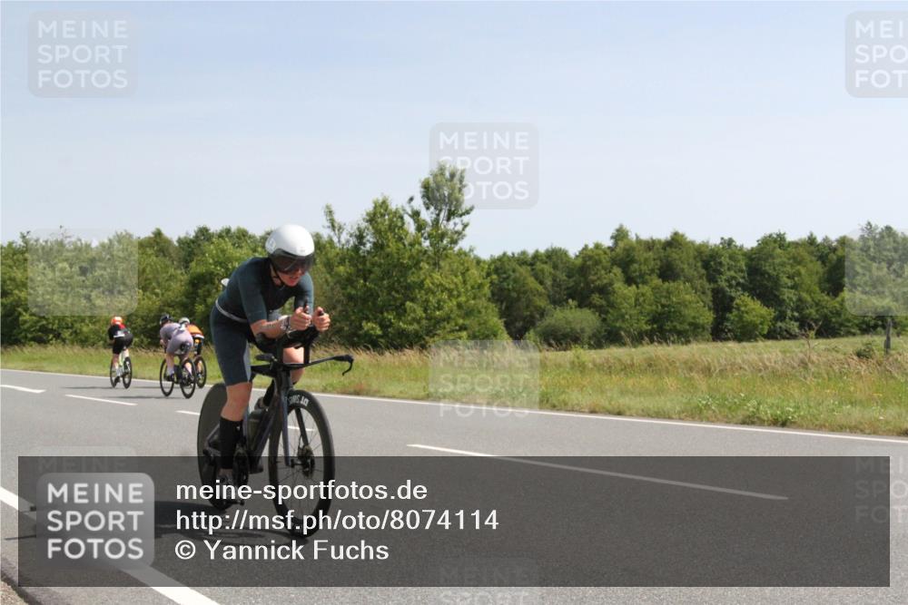 22.06.2025 - Viking Triathlon Yannick Fuchs http://msf.ph/oto/8074114 22.06.2025 11:16:24 Radfahren 184, 317, 446, 452, 605 meine-sportfotos.de