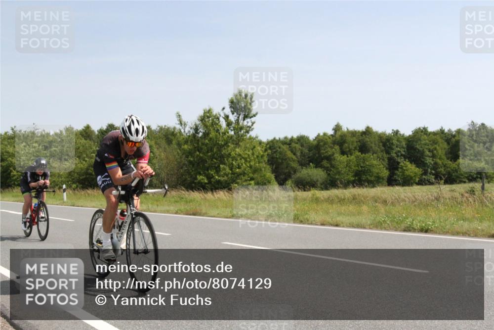 22.06.2025 - Viking Triathlon Yannick Fuchs http://msf.ph/oto/8074129 22.06.2025 11:16:53 Radfahren 69, 121, 125, 271, 348, 443, 660 meine-sportfotos.de