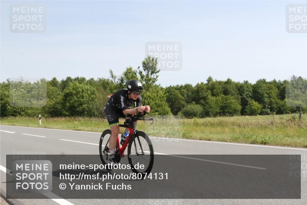 22.06.2025 - Viking Triathlon Yannick Fuchs http://msf.ph/oto/8074131 22.06.2025 11:16:54 Radfahren 69, 121, 124, 125, 348, 443, 478, 660 meine-sportfotos.de