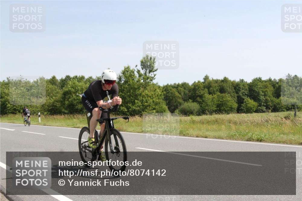 22.06.2025 - Viking Triathlon Yannick Fuchs http://msf.ph/oto/8074142 22.06.2025 11:17:01 Radfahren 69, 98, 124, 202, 308, 471, 478, 491, 551 meine-sportfotos.de