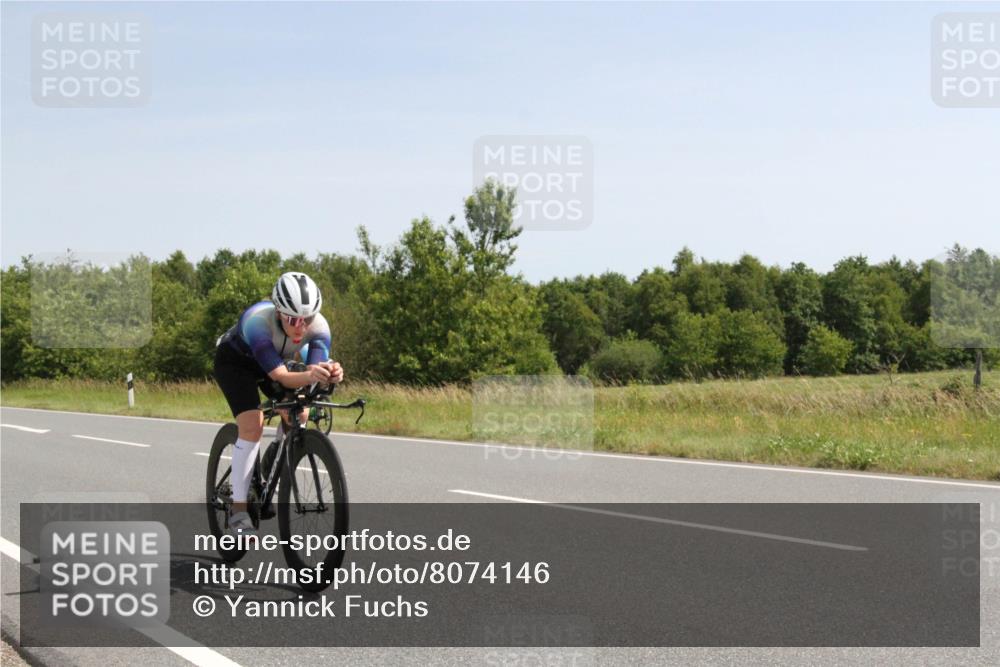 22.06.2025 - Viking Triathlon Yannick Fuchs http://msf.ph/oto/8074146 22.06.2025 11:17:04 Radfahren 24, 98, 124, 202, 308, 471, 478, 491, 551 meine-sportfotos.de