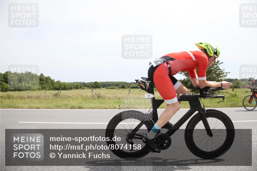 22.06.2025 - Viking Triathlon Yannick Fuchs http://msf.ph/oto/8074158 22.06.2025 12:58:23 Radfahren 107, 363, 372, 397, 495 meine-sportfotos.de