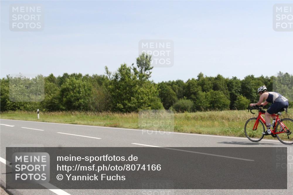 22.06.2025 - Viking Triathlon Yannick Fuchs http://msf.ph/oto/8074166 22.06.2025 11:17:30 Radfahren 140 meine-sportfotos.de