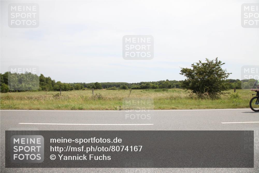 22.06.2025 - Viking Triathlon Yannick Fuchs http://msf.ph/oto/8074167 22.06.2025 12:58:27 Radfahren 107, 363, 397 meine-sportfotos.de