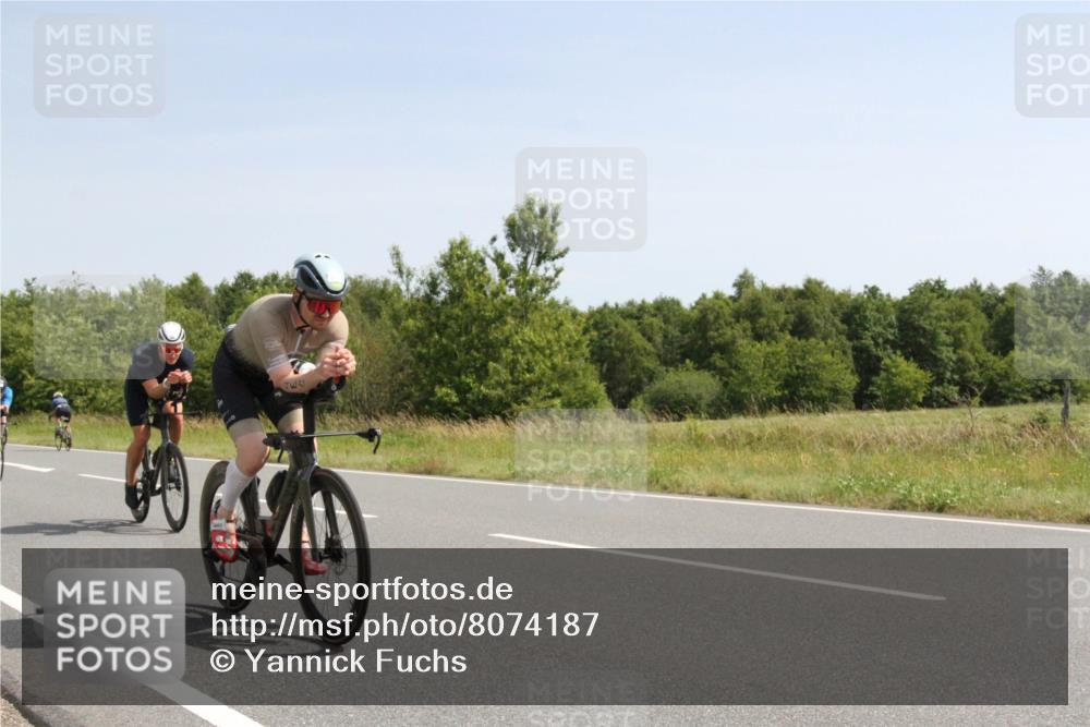 22.06.2025 - Viking Triathlon Yannick Fuchs http://msf.ph/oto/8074187 22.06.2025 11:17:57 Radfahren 5, 87, 214, 229, 242, 243, 284, 294, 464, 486, 492, 549 meine-sportfotos.de