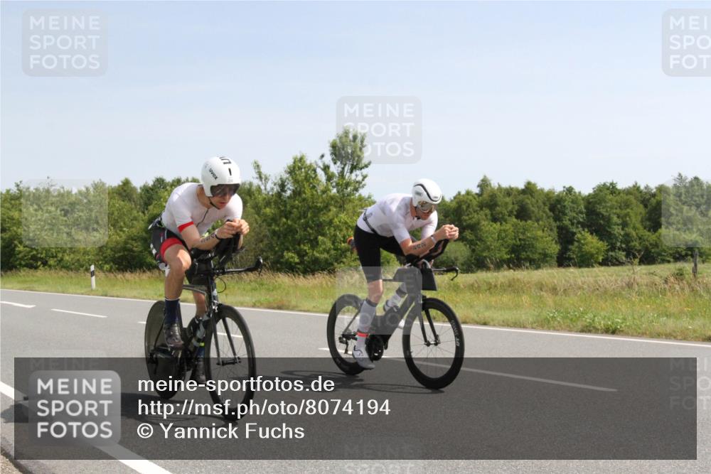 22.06.2025 - Viking Triathlon Yannick Fuchs http://msf.ph/oto/8074194 22.06.2025 11:18:00 Radfahren 5, 87, 207, 214, 229, 242, 243, 284, 294, 429, 464, 486, 492 meine-sportfotos.de