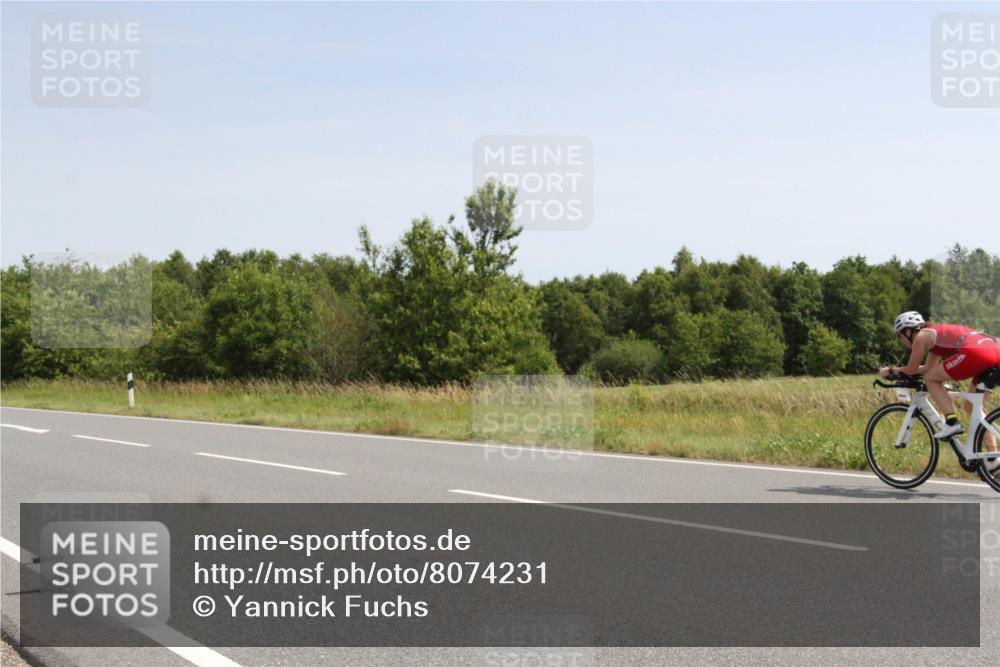 22.06.2025 - Viking Triathlon Yannick Fuchs http://msf.ph/oto/8074231 22.06.2025 11:19:10 Radfahren 190, 353, 374, 434, 527 meine-sportfotos.de