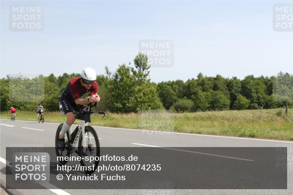 22.06.2025 - Viking Triathlon Yannick Fuchs http://msf.ph/oto/8074235 22.06.2025 11:19:13 Radfahren 190, 374, 434, 498, 527 meine-sportfotos.de