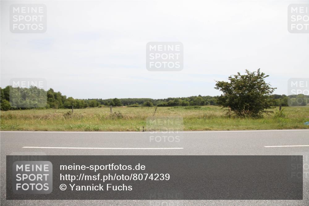 22.06.2025 - Viking Triathlon Yannick Fuchs http://msf.ph/oto/8074239 22.06.2025 12:59:09 Radfahren 93, 453, 475 meine-sportfotos.de