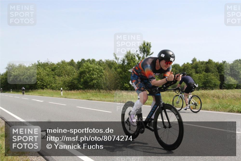 22.06.2025 - Viking Triathlon Yannick Fuchs http://msf.ph/oto/8074274 22.06.2025 11:20:02 Radfahren 48, 53, 273, 355, 402, 640 meine-sportfotos.de
